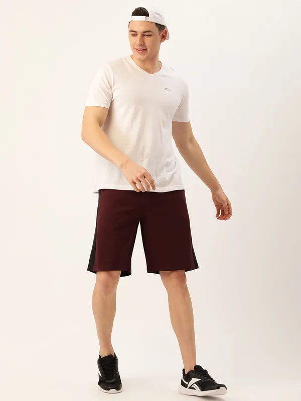Maroon_Cotton_Shorts_With_Black_Side_Panel_For_Men