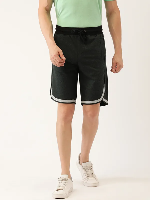 Black_Mesh_Basketball_Shorts_With_White_Trim_For_Men