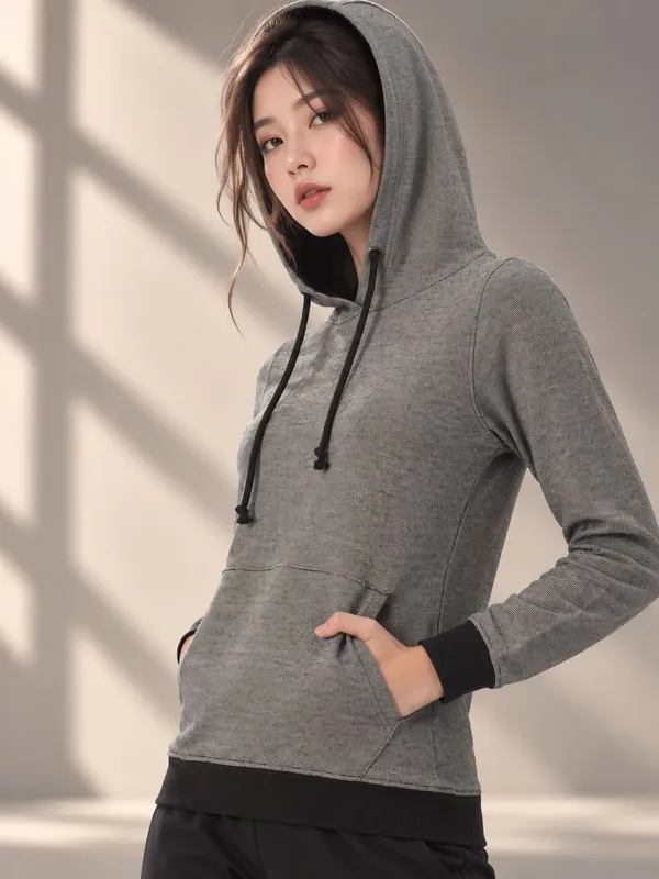 Grey_Knit_Pullover_Hoodie_for_Women