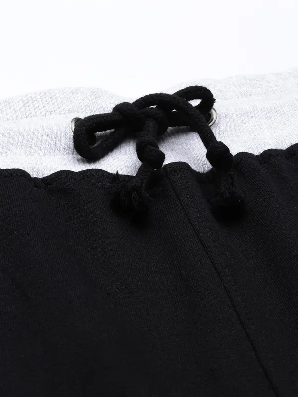 Black_Cotton_Blend_Elasticated_Waist_Shorts_For_Men