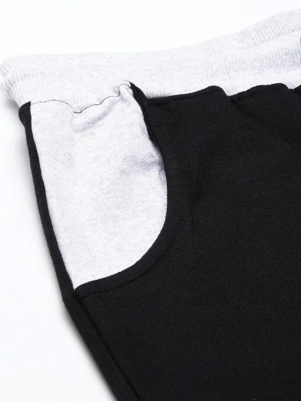 Black_Cotton_Blend_Elasticated_Waist_Shorts_For_Men