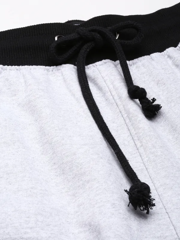 White_Cotton_Blend_Drawstring_Shorts_With_Black_Waistband