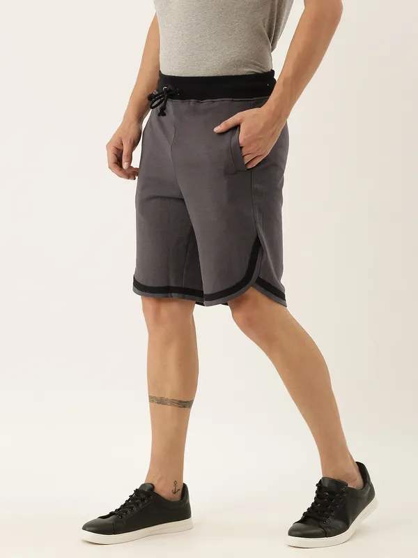 Grey_Contrast_Trim_Cotton_Blend_Sports_Shorts_For_Men