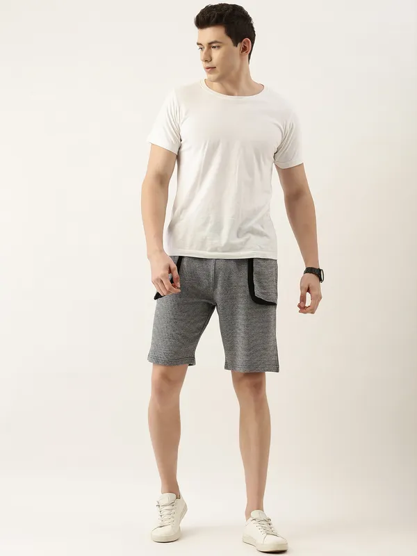 Grey_Textured_Knit_Cargo_Shorts_Contrast_Waistband_For_Men