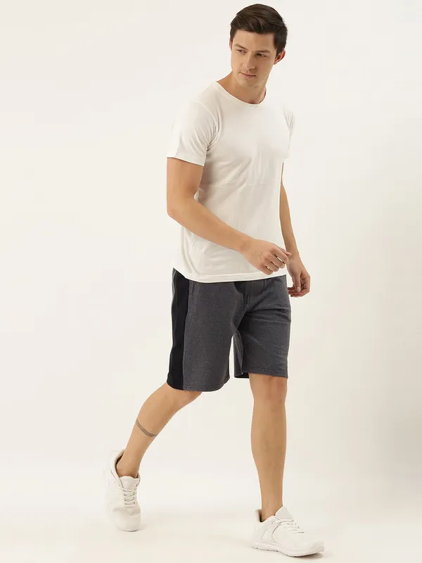 Charcoal_Grey_Cotton_Melange_Casual_Shorts_For_Men