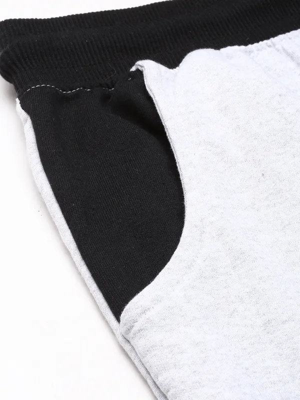 White_Cotton_Blend_Drawstring_Shorts_With_Black_Waistband