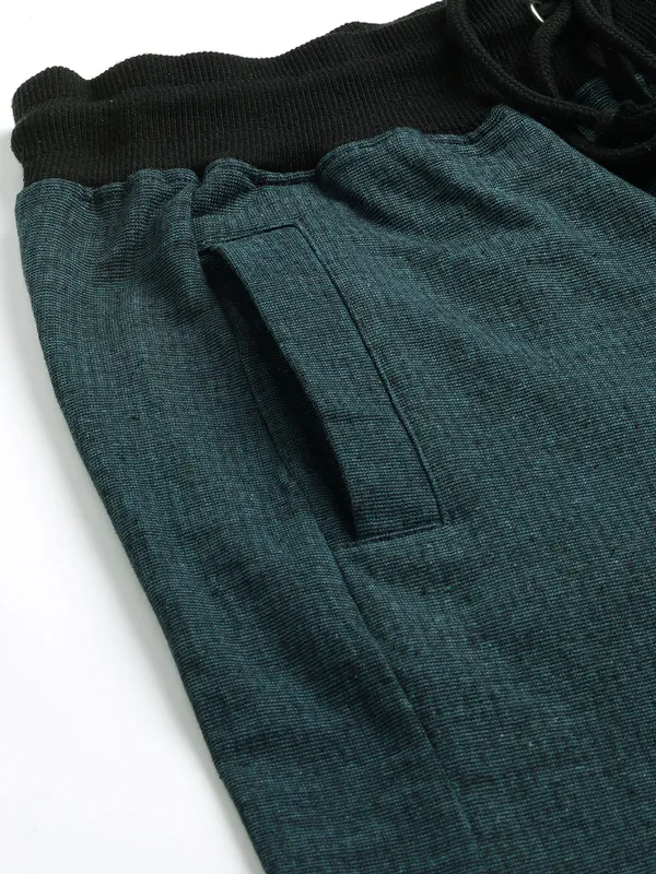 Teal_Cotton_Blend_Slim_Fit_Drawstring_Shorts_For_Men