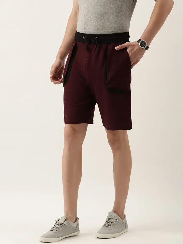Maroon_Cotton_Blend_Casual_Shorts_For_Men