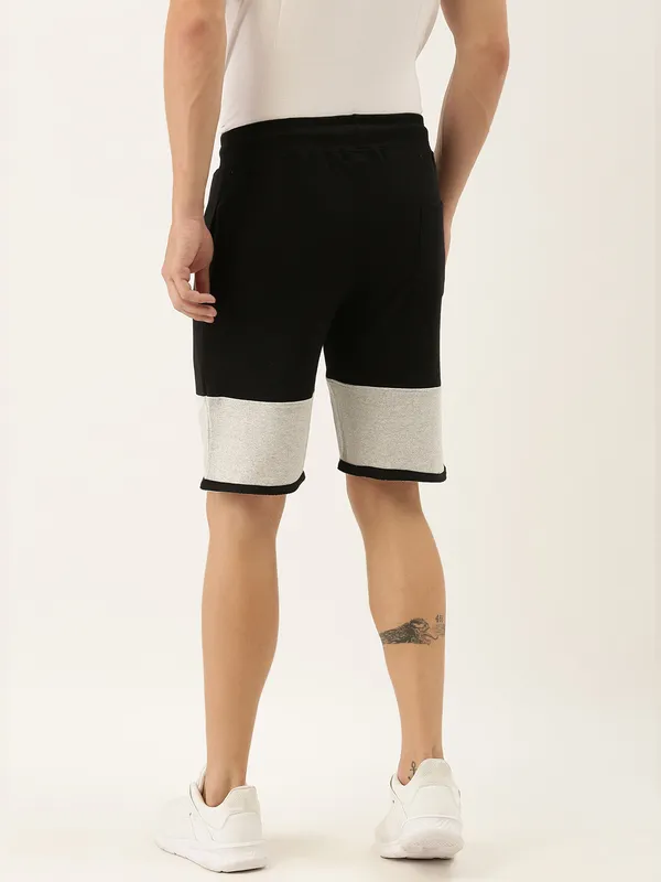 Black_Cotton_Blend_Relaxed_Fit_Drawstring_Shorts_For_Men