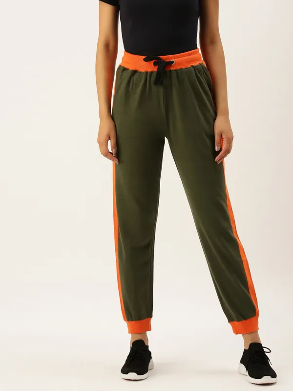 Olive_Green_Cotton_Blend_Contrast_Trim_Joggers_For_Women