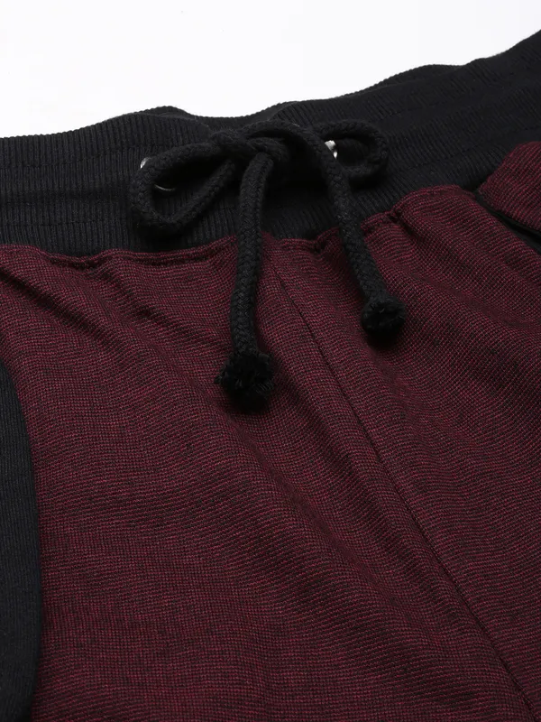 Maroon_Cotton_Blend_Relaxed_Fit_Drawstring_Shorts_For_Men