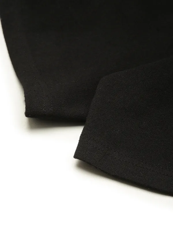 Black_Cotton_Blend_Drawstring_Sports_Shorts_For_Women