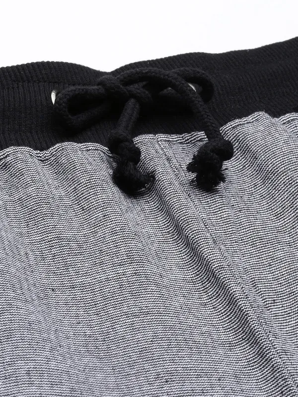 Grey_And_Black_Cotton_Blend_Elasticated_Shorts_For_Men