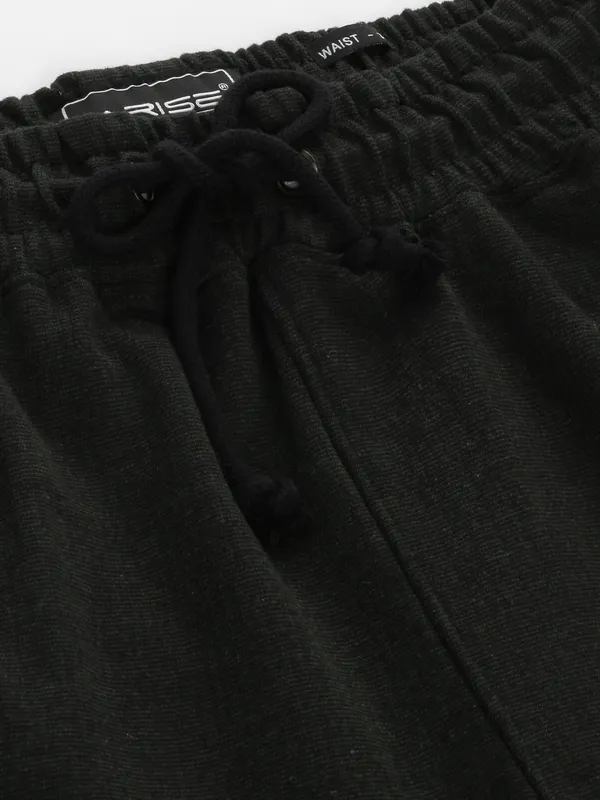 Black_Cotton_Blend_Relaxed_Fit_Drawstring_Shorts_For_Men