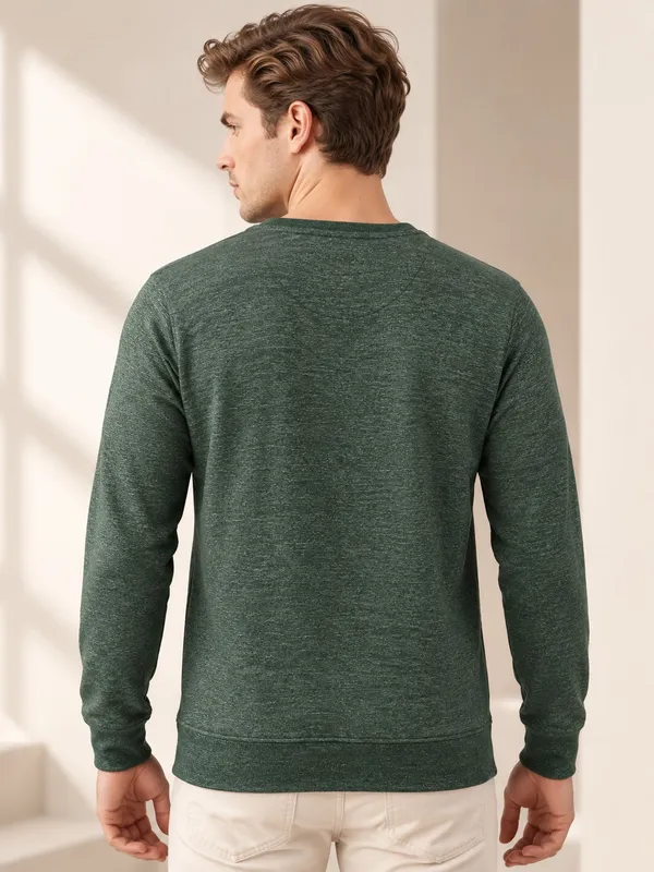 Green_Textured_Regular_Fit_Sweatshirt_for_Men