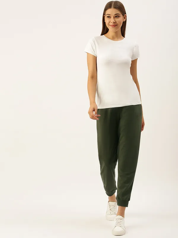 Olive_Green_Cotton_Blend_Relaxed_Fit_Joggers_For_Women