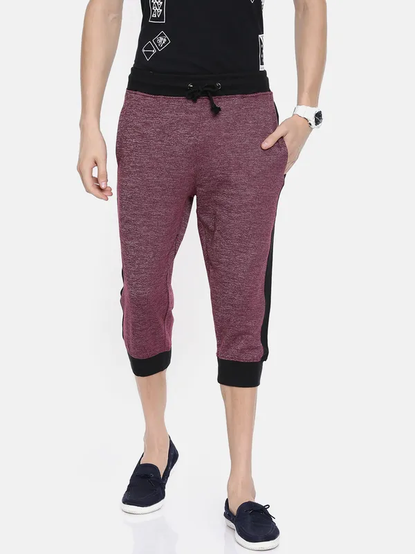 Maroon_And_Black_Melange_Cotton_Blend_Capri_Joggers_For_Men