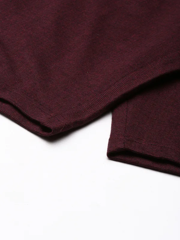 Maroon_Cotton_Blend_Relaxed_Fit_Drawstring_Shorts_For_Men