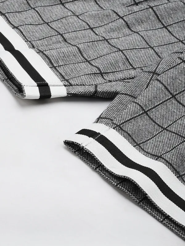 Grey_Checkered_Cotton_Blend_Side_Stripe_Sports_Shorts_For_Men