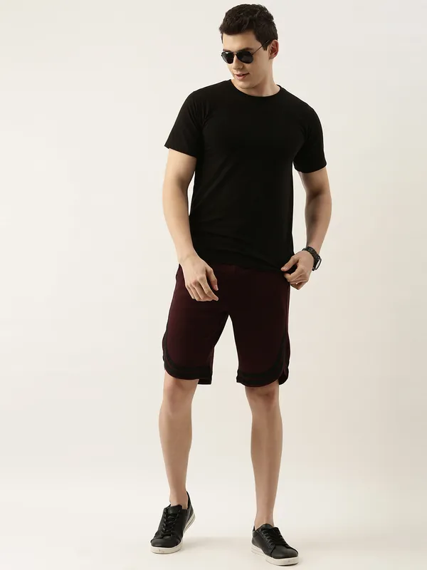 Maroon_Textured_Knit_Black_Contrast_Trim_Shorts_For_Men