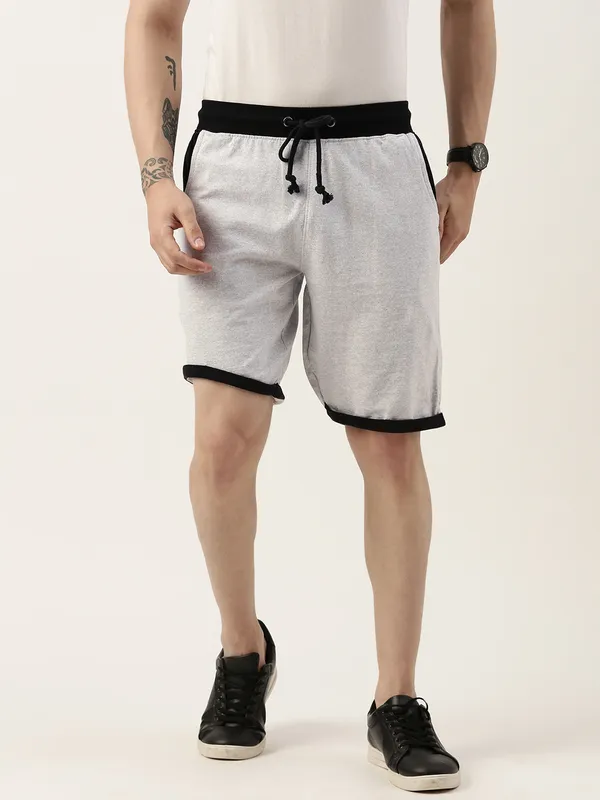 White_Cotton_Blend_Drawstring_Shorts_With_Black_Waistband