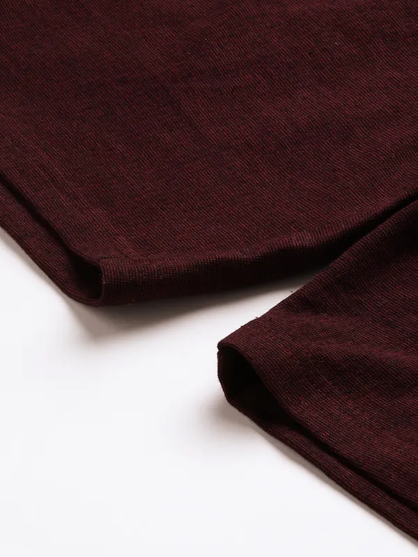 Maroon_Cotton_Shorts_With_Black_Side_Panel_For_Men