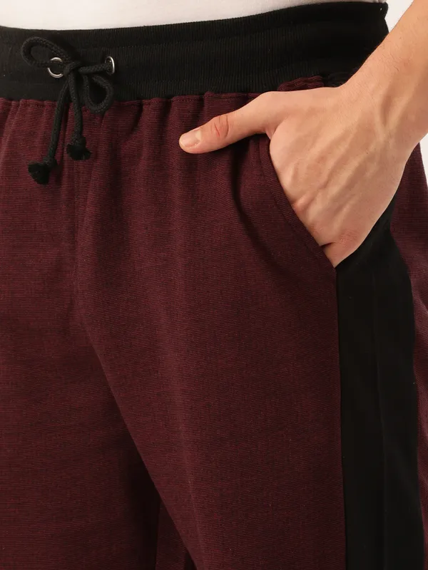Maroon_Cotton_Shorts_With_Black_Side_Panel_For_Men