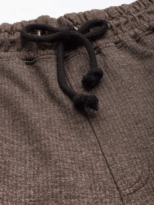 Dark_Grey_Cotton_Blend_Relaxed_Fit_Cargo_Shorts_For_Men