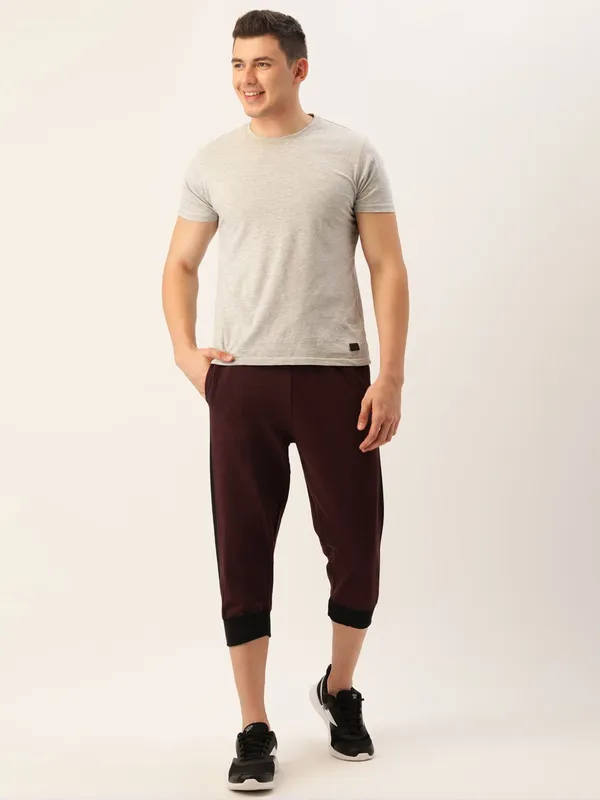 Maroon_And_Black_Cotton_Blend_Cropped_Joggers_For_Men