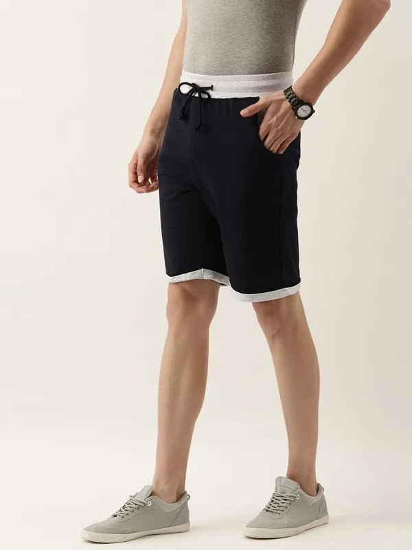 Black_Cotton_Blend_Relaxed_Fit_Drawstring_Shorts_For_Men