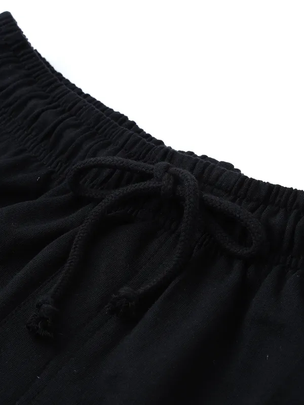 Black_Cotton_Blend_Slim_Fit_Shorts_For_Men