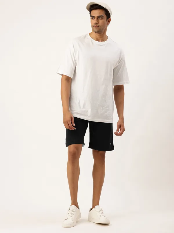Black_Cotton_Blend_Drawstring_Casual_Shorts_For_Men