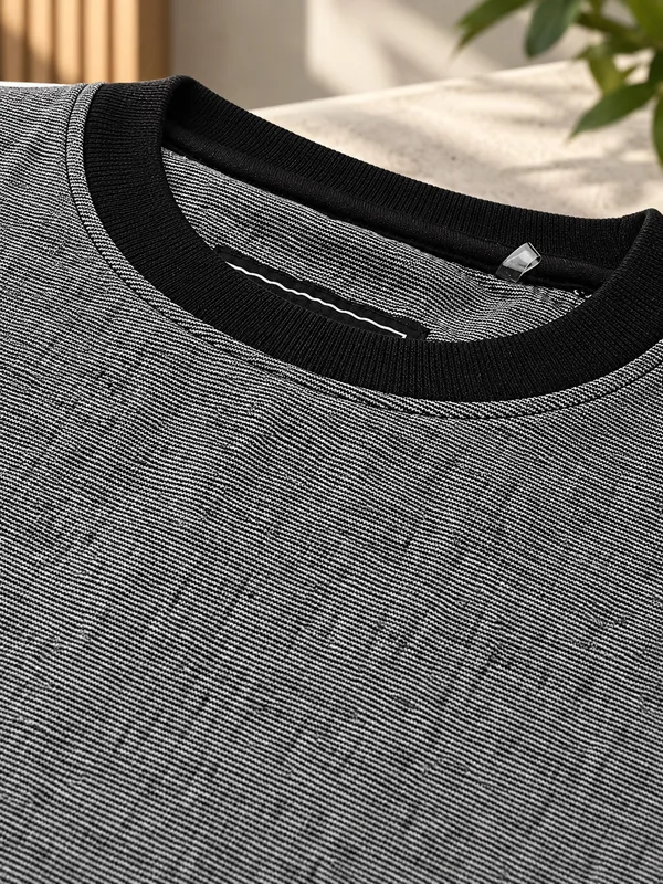 Grey_Knit_Regular_Fit_Crew_Neck_Sweatshirt_for_Men
