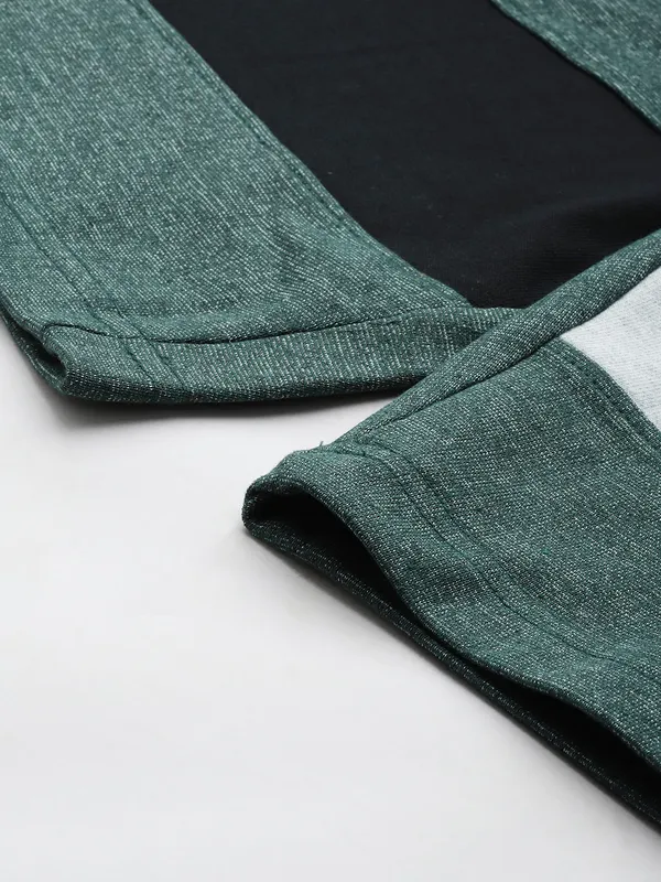 Olive_Green_Heathered_Cotton_Blend_Drawstring_Shorts_For_Men
