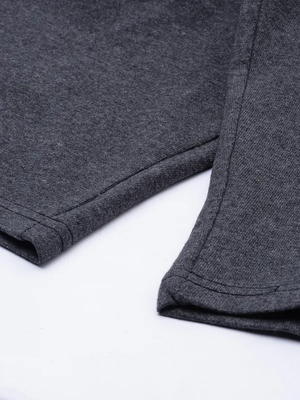 Charcoal_Grey_Cotton_Melange_Casual_Shorts_For_Men