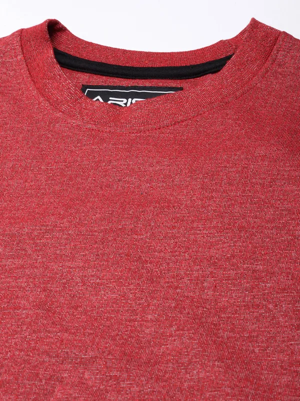 Red_Textured_Regular_Fit_Sweatshirt_for_Men