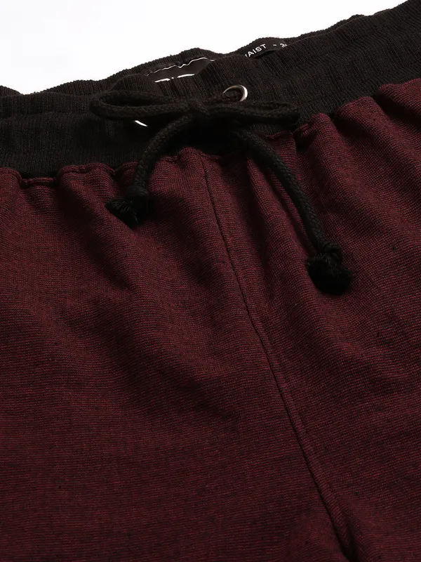 Maroon_Cotton_Shorts_With_Black_Side_Panel_For_Men