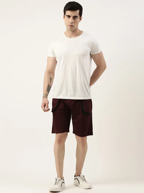 Maroon_Cotton_Blend_Relaxed_Fit_Drawstring_Shorts_For_Men