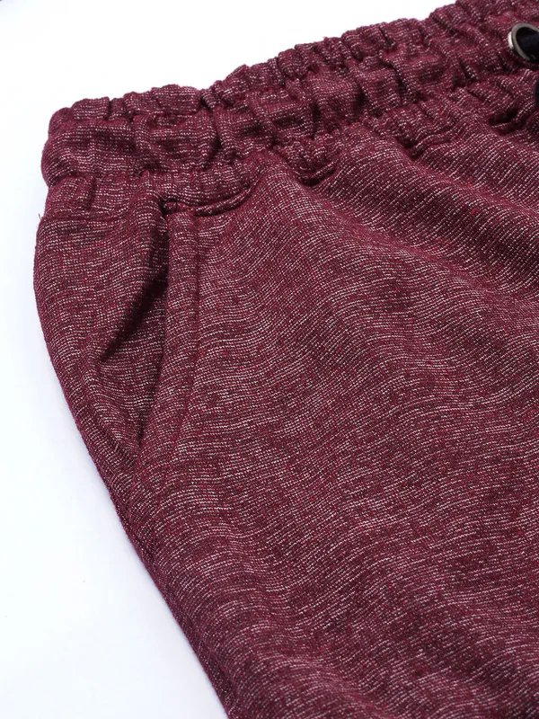 Maroon_Heathered_Cotton_Blend_Cargo_Shorts_For_Men