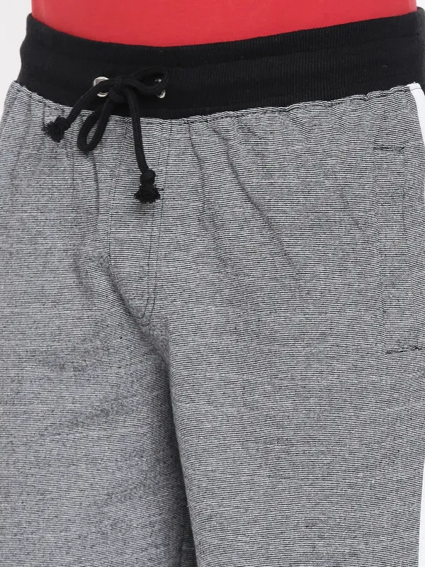 Grey_Cotton_Blend_Basketball_Shorts_With_Contrast_Trim_For_Men