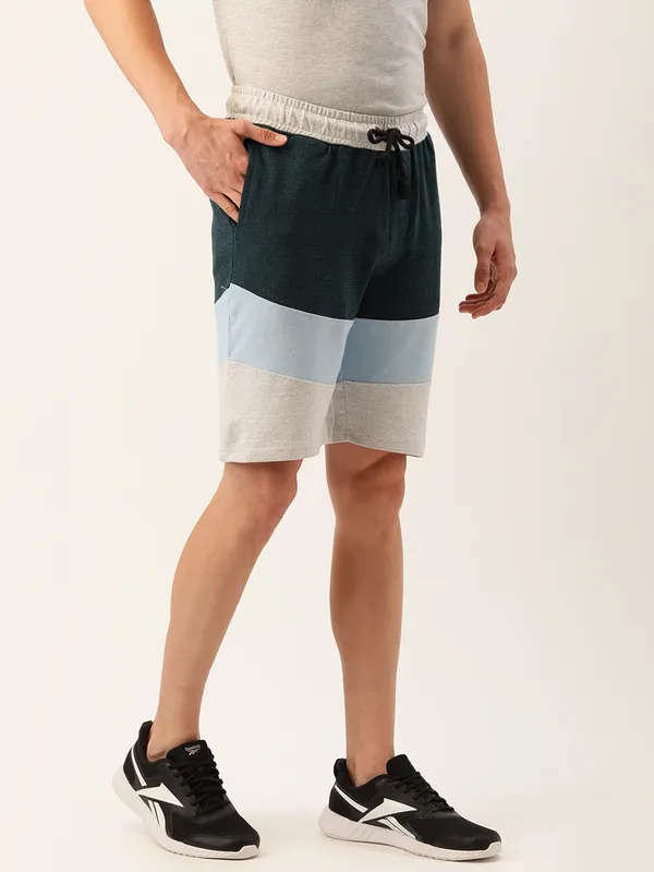 Green_Blue_Cotton_Blend_Contrast_Waistband_Shorts_For_Men