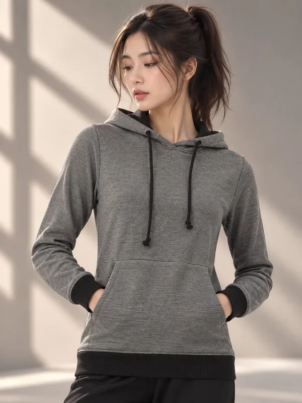 Grey_Knit_Pullover_Hoodie_for_Women