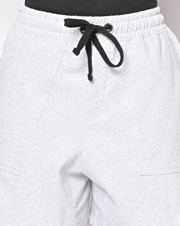 White_Cotton_Blend_Drawstring_Shorts_For_Women
