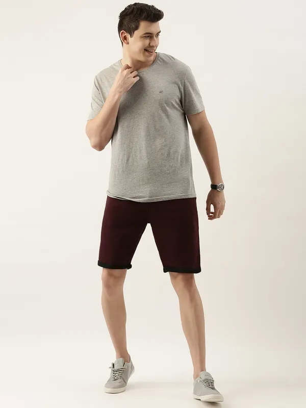 Maroon_And_Black_Knit_Contrast_Trim_Shorts_For_Men