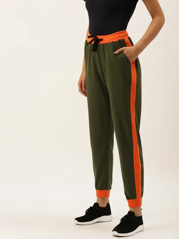 Olive_Green_Cotton_Blend_Contrast_Trim_Joggers_For_Women