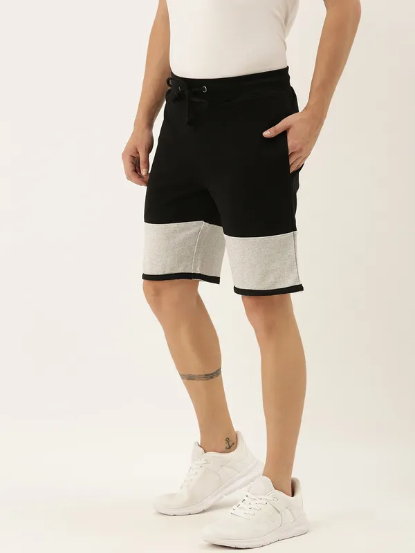 Black_Cotton_Blend_Relaxed_Fit_Drawstring_Shorts_For_Men