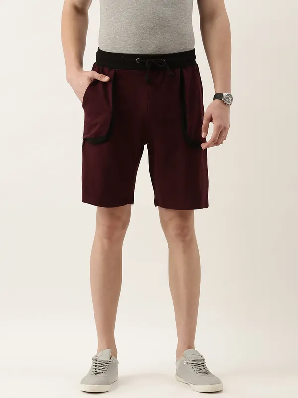 Maroon_Cotton_Blend_Casual_Shorts_For_Men