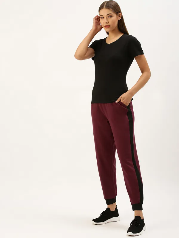 Black_And_Maroon_Cotton_Blend_Striped_Joggers_For_Women
