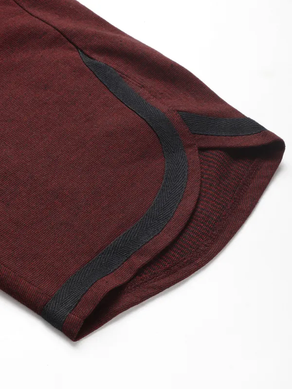 Maroon_And_Black_Cotton_Knit_Drawstring_Shorts_For_Men