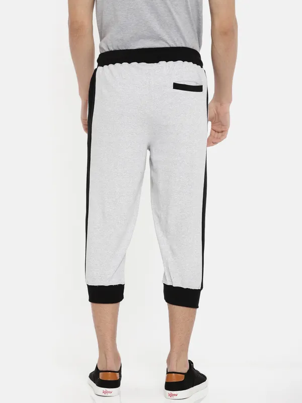 Grey_And_Black_Cotton_Colorblock_Capri_Joggers_For_Men